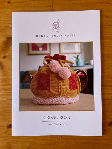 Criss-Cross - motif tea cosy